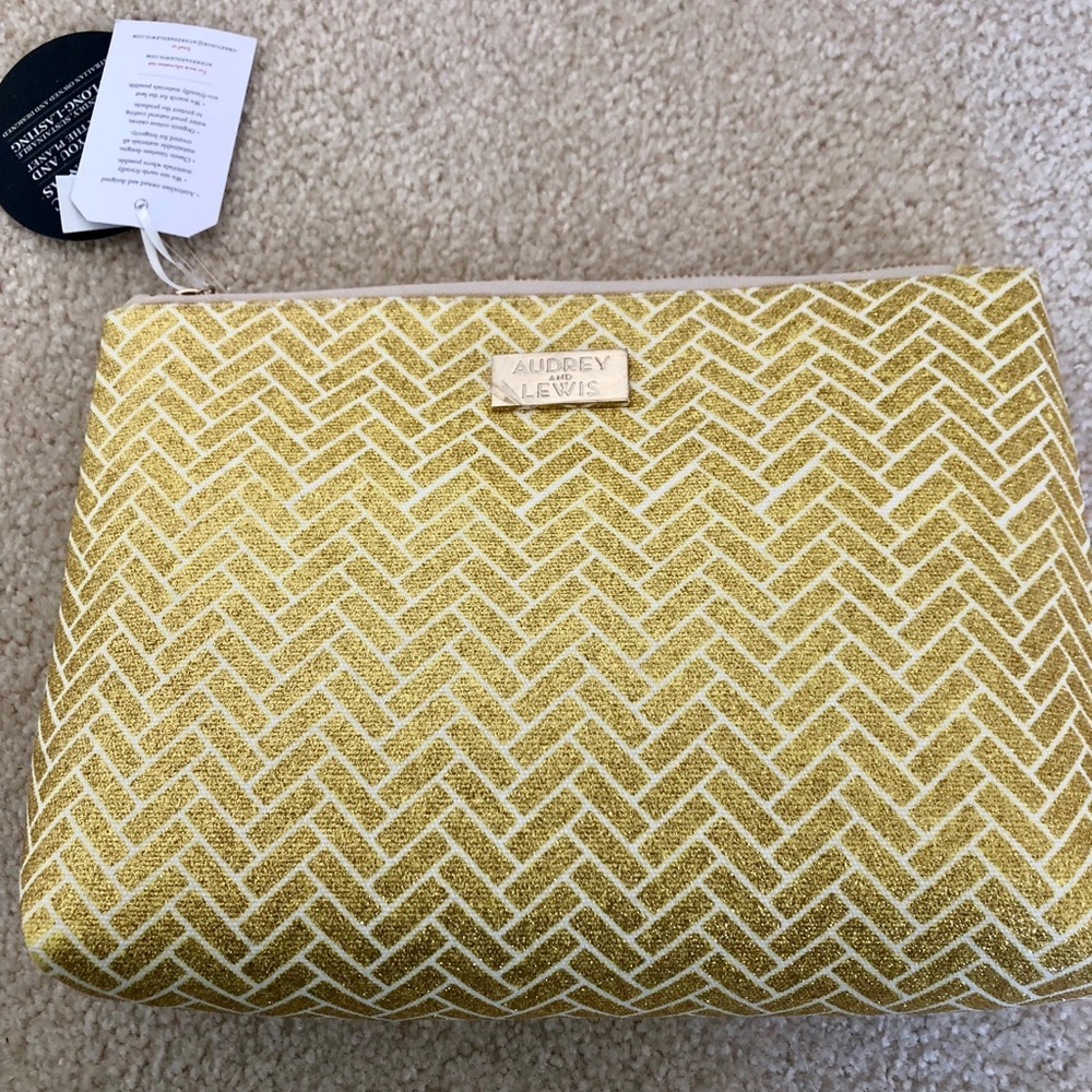 ❄️❄️Gold Glitter makeup/ travel Bag